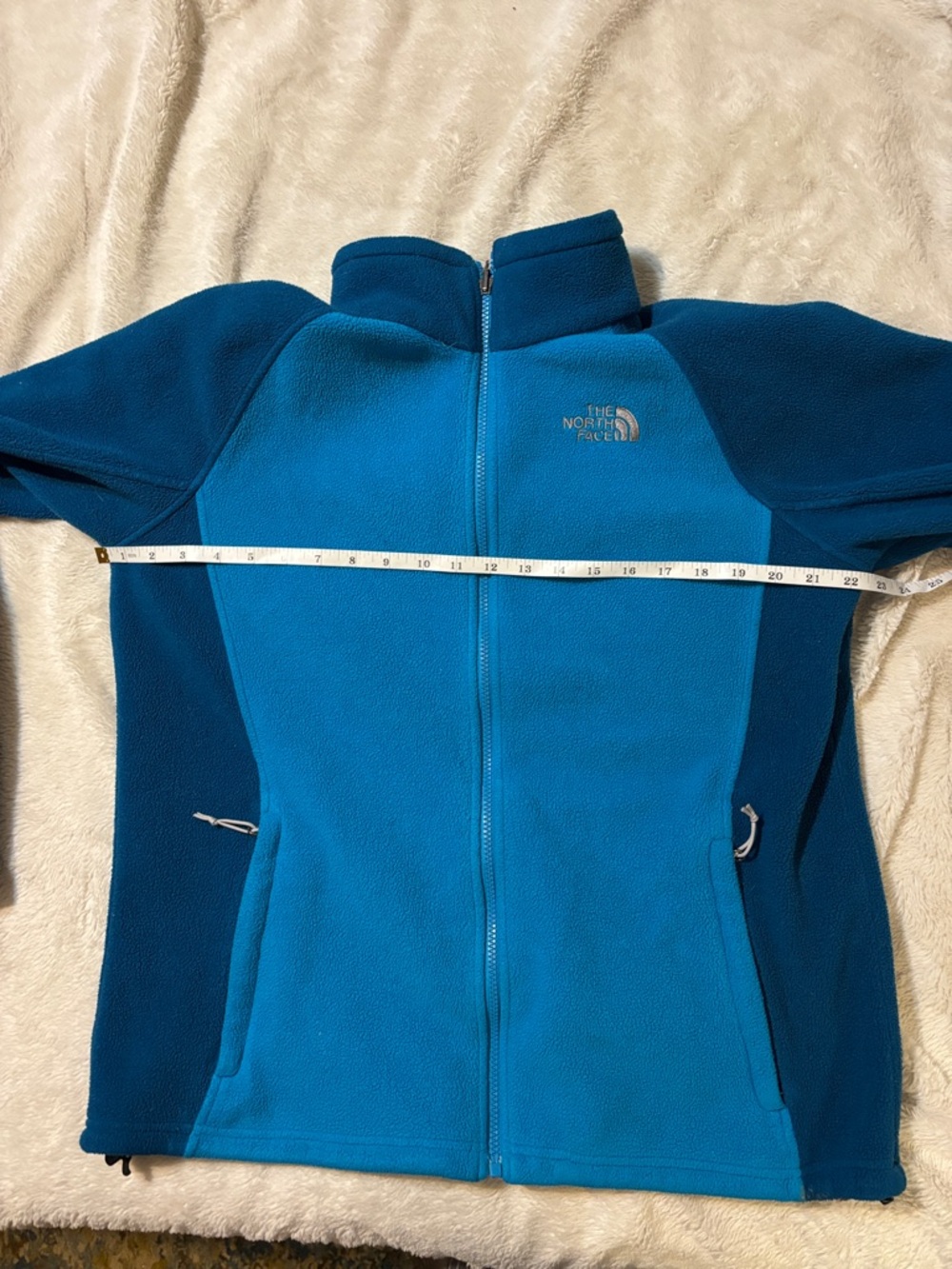 The North Face Women’s Two-Tone Teal Blue Fleece Jacket